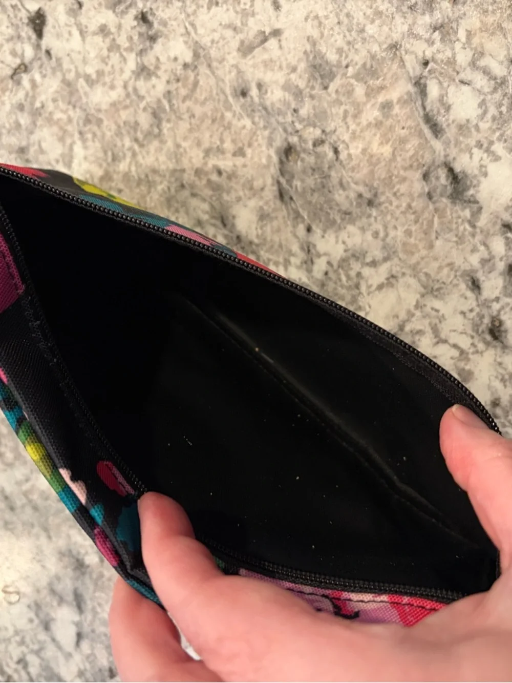 Vera Bradley Hilo Meadow Slim Zip Pouch Cosmetic Case